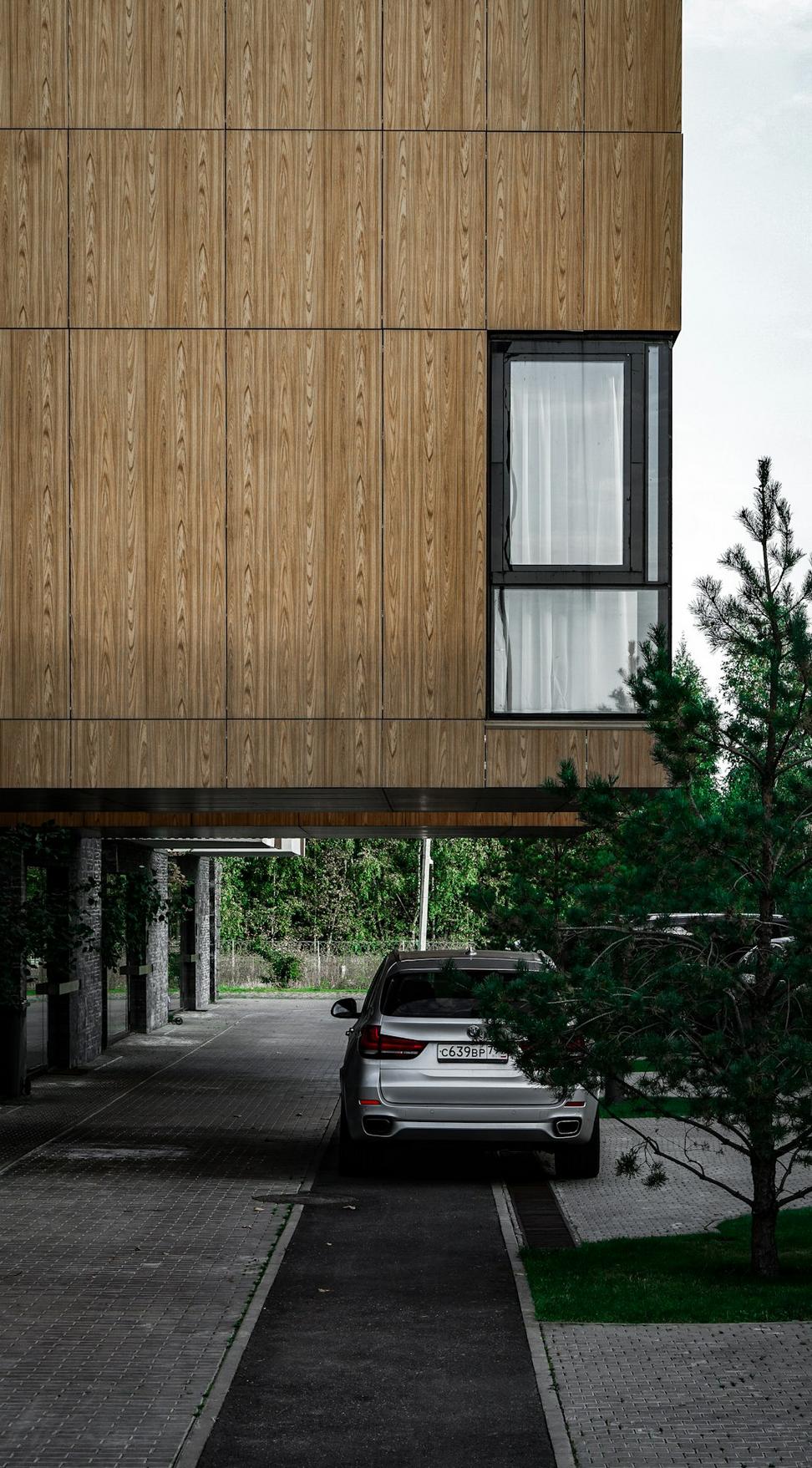 Modern sustainable residence