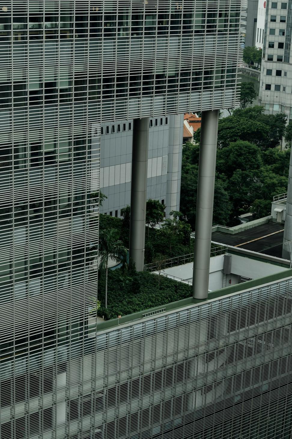 Commercial sustainable building